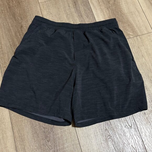 Lululemon Pace Breaker Shorts Men's Large Black Unlined 6.5" - Picture 1 of 12
